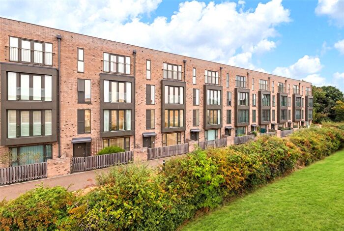 5 Bedroom Terraced House For Sale In Clay Farm Drive, Trumpington, Cambridge, Cambridgeshire, CB2