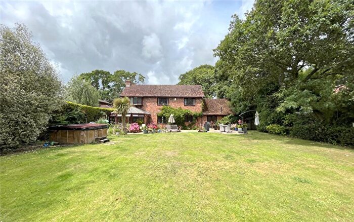 4 Bedroom Detached House For Sale In Stouts Lane, Bransgore, Dorset, BH23