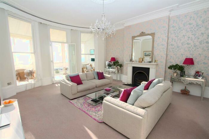 2 Bedroom Flat To Rent In Marine Parade, Brighton, BN2