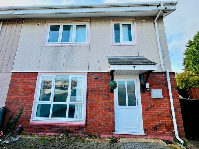 3 Bedroom End Of Terrace House To Rent In Laurderdale Gardens, Wolverhampton, WV10
