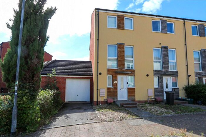 4 Bedroom End Of Terrace House To Rent In Hammond Road, Charlton Hayes, Bristol, BS34
