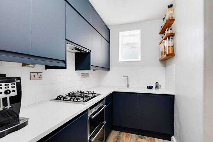 2 Bedroom Flat For Sale In Exeter Buildings, Bristol, BS6