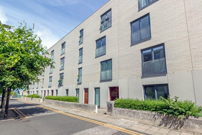1 Bedroom Flat To Rent In Saltire Street, Granton, Edinburgh, EH5