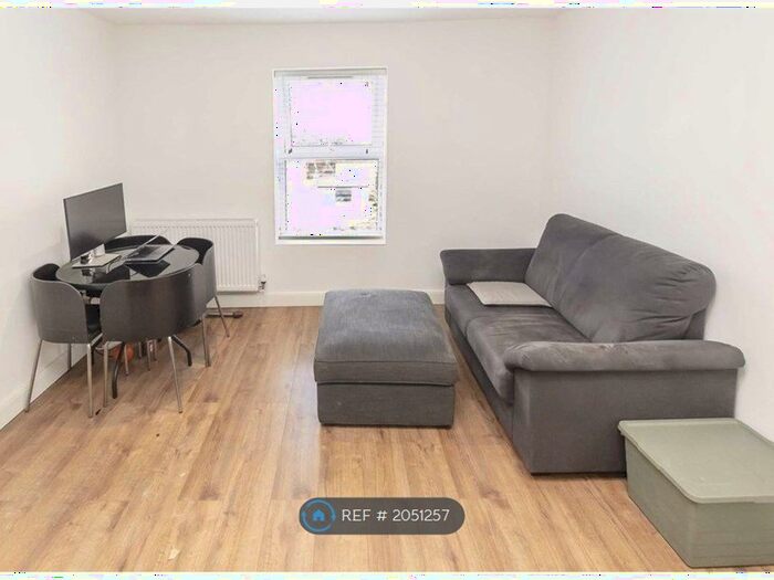 1 Bedroom Flat To Rent In Philip Lane, London, N15