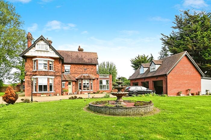 6 Bedroom Detached House For Sale In West Winch Road, West Winch, King's Lynn, PE33