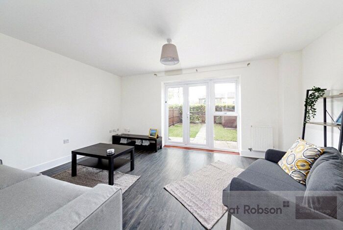 3 Bedroom Terraced House To Rent In Bewick Courtyard, Northside, Gateshead, NE8