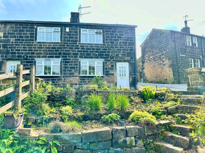 2 Bedroom Semi-Detached House For Sale In Birks Hall, Cragg Vale, HX7