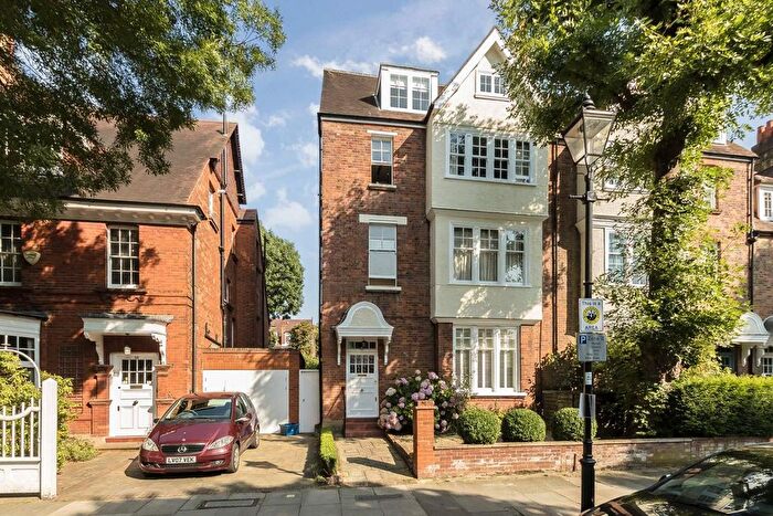 1 Bedroom Flat To Rent In Woodstock Road, London, W4