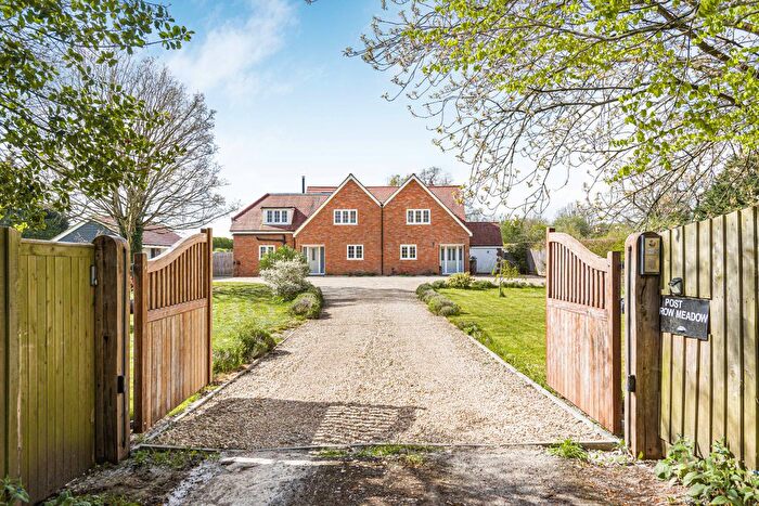 3 Bedroom Semi Detached House For Sale In Row Meadow Cottages, Gaddesden Row, Hemel Hempstead, HP2