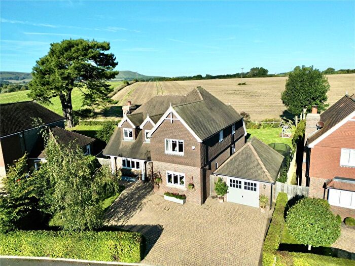 4 Bedroom Detached House For Sale In Cornford Crescent, Berwick, East Sussex, BN26