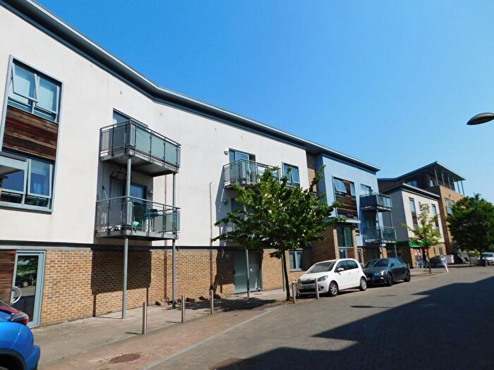 1 Bedroom Flat To Rent In Marine House, Quayside Drive, Colchester, Essex, CO2