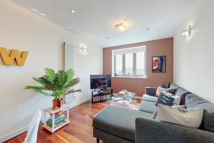 2 Bedroom Flat To Rent In Philpot Street, London, E1