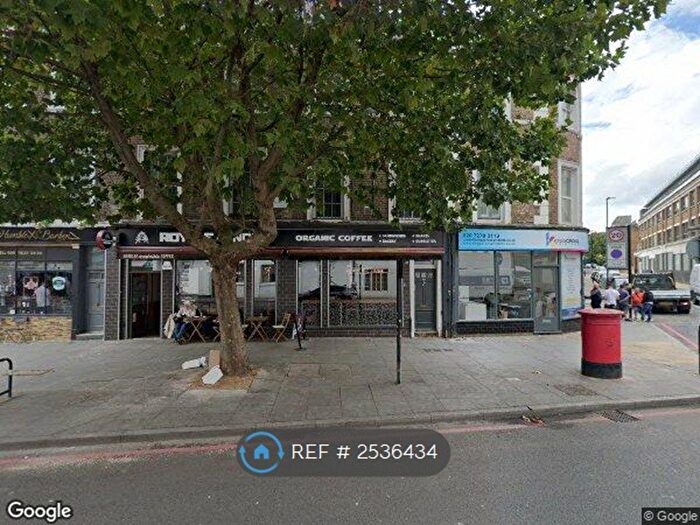 Studio To Rent In King's Cross Road, London, WC1X