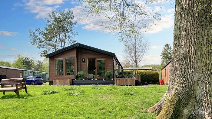 2 Bedroom Lodge For Sale In Lowther Holiday Park, Eamont Bridge, Penrith, CA10