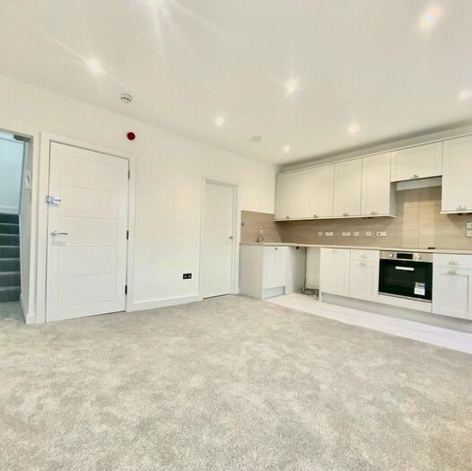 2 Bedroom Maisonette To Rent In Shaftsbury Street, Ramsgate, CT11