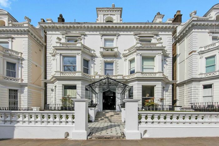 2 Bedroom Flat To Rent In Holland Park, London, Kensington &amp; Chelsea, W11