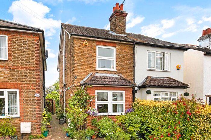 2 Bedroom Semi-Detached House For Sale In Cambridge Road, Walton-On-Thames, KT12