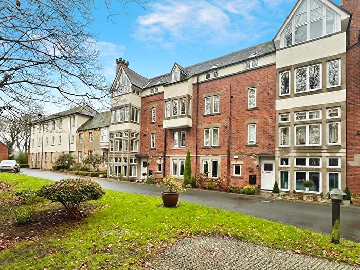 2 Bedroom Flat For Sale In Castle Hill House, Wylam, NE41