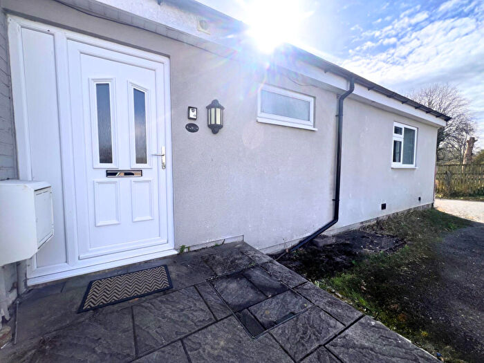 2 Bedroom Bungalow To Rent In Village Drive, Ribbleton, Preston, PR2