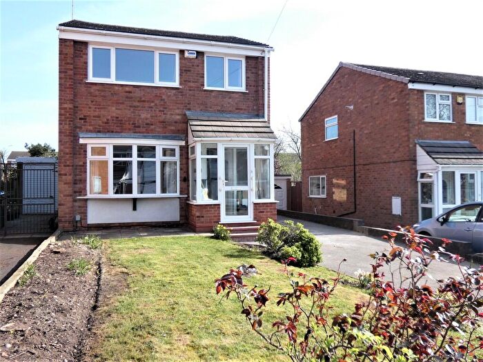 3 Bedroom Detached House To Rent In Goodison Gardens, Erdington, Birmingham., B24