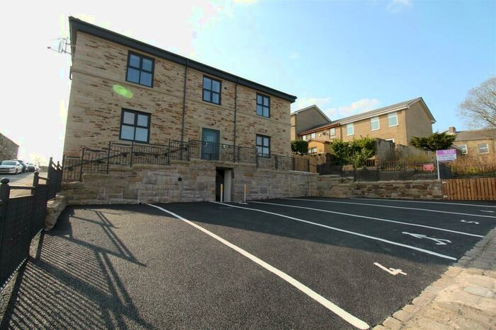 2 Bedroom Flat To Rent In High Street, Belmont, Bolton, BL7