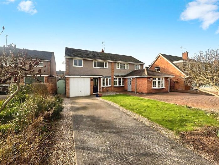 3 Bedroom Semi-Detached House For Sale In Brierfield Road, Cosby, Leicester, LE9