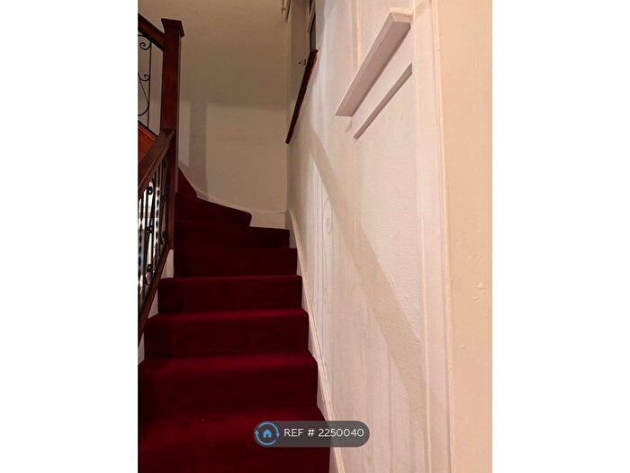 4 Bedroom Semi-Detached House To Rent In Pinner, Pinner, HA5