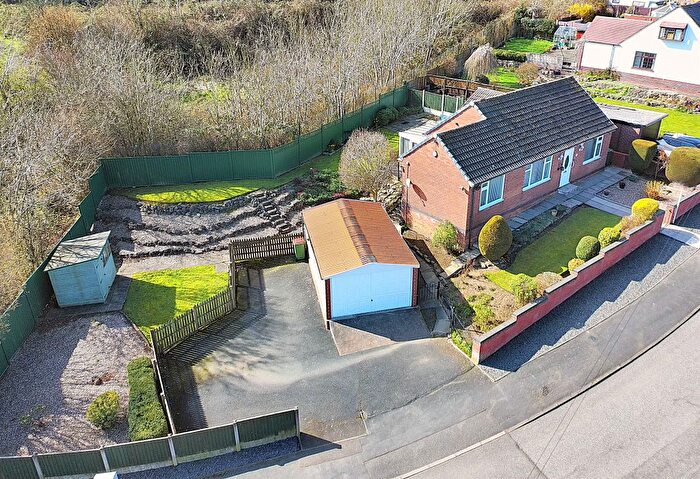 2 Bedroom Detached Bungalow For Sale In Douglas Avenue, Heanor, DE75