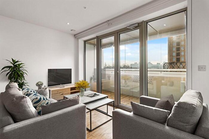 1 Bedroom Flat To Rent In Fizzy Canning Town, Barking Road, Canning Town, E16