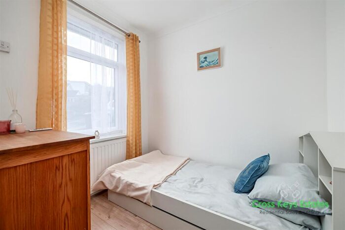 2 Bedroom Bungalow For Sale In Valley View Road, Plymouth, PL3