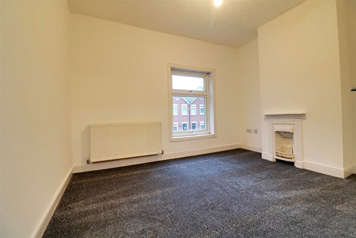 2 Bedroom End Of Terrace House To Rent In Blakenall Lane, Leamore, Walsall, WS3