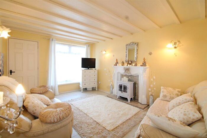 3 Bedroom Terraced House For Sale In Blackford Close, Hayley Green, Halesowen, B63