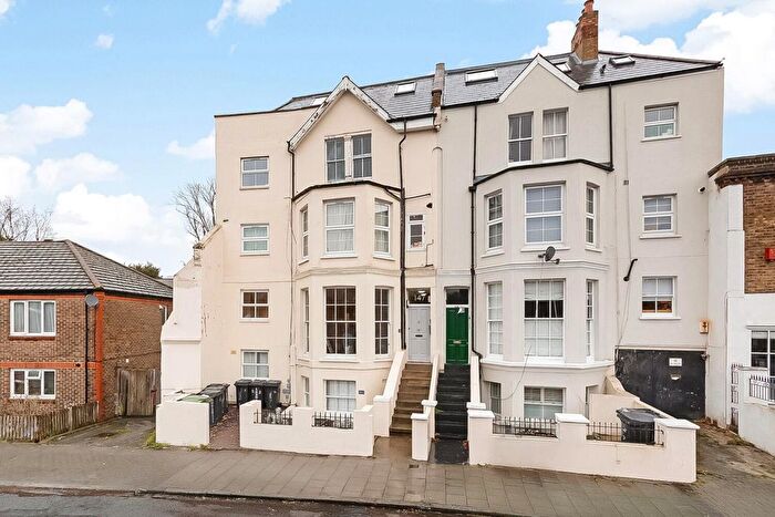 1 Bedroom Flat To Rent In Hamilton Road, West Norwood, SE27