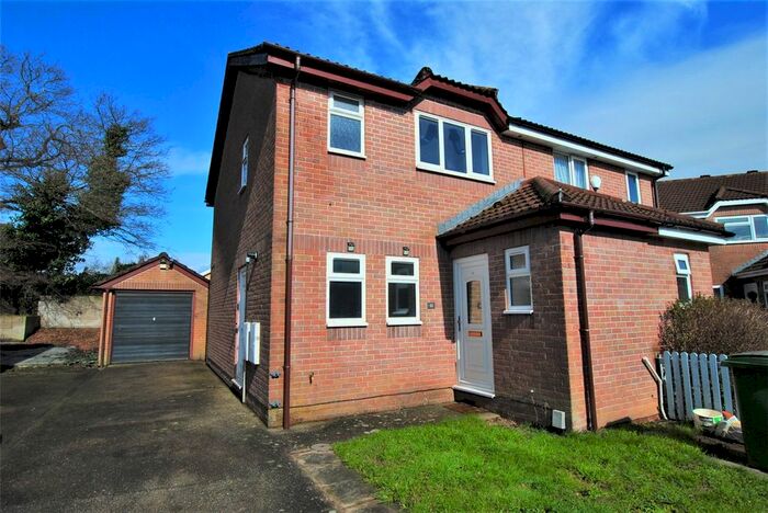 3 Bedroom Semi-Detached House To Rent In Thrush Close, St.Mellons, Cardiff, CF3