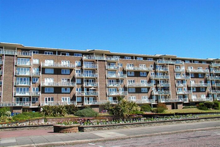 1 Bedroom Flat For Sale In The Gateway, CT16