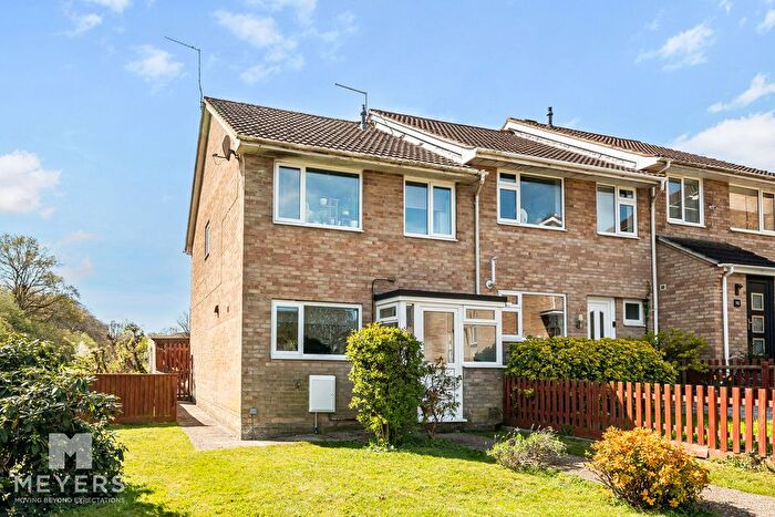 3 Bedroom End Terrace House For Sale In Jubilee Road, Wimborne, BH21