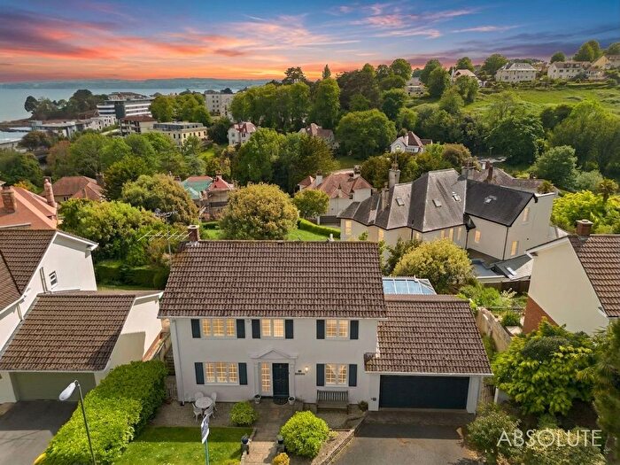 4 Bedroom Detached House For Sale In Monterey Close, Torquay, TQ2