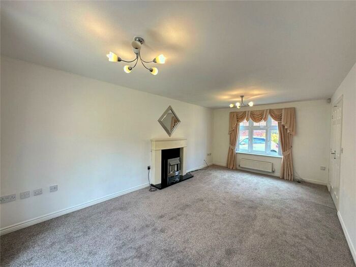 4 Bedroom Detached House To Rent In Bolbury Crescent, Swinton, M27
