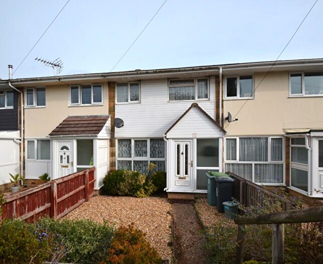 3 Bedroom Terraced House For Sale In Hinton Road, Newport, Isle Of Wight, PO30