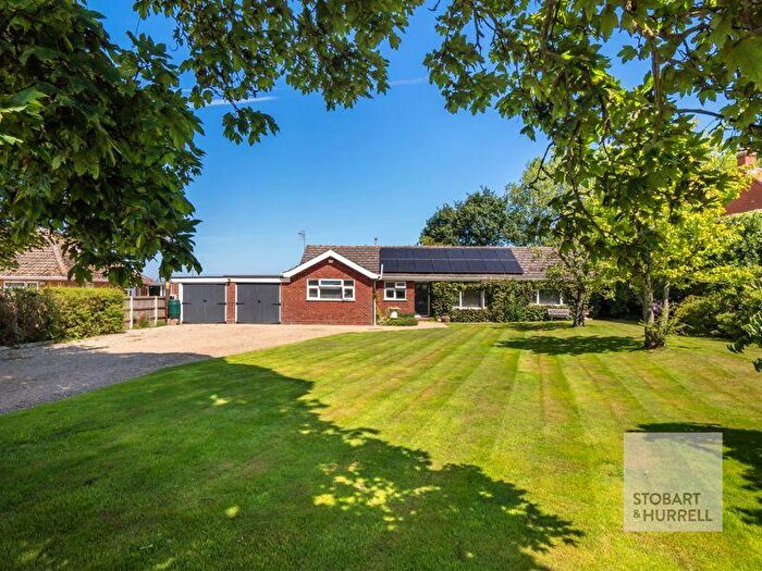 4 Bedroom Detached Bungalow For Sale In Colvenor, Knapton Green, North Walsham, Norfolk, NR28