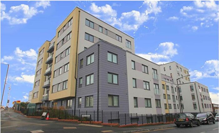 1 Bedroom Apartment To Rent In Stoke Road, Slough, SL2