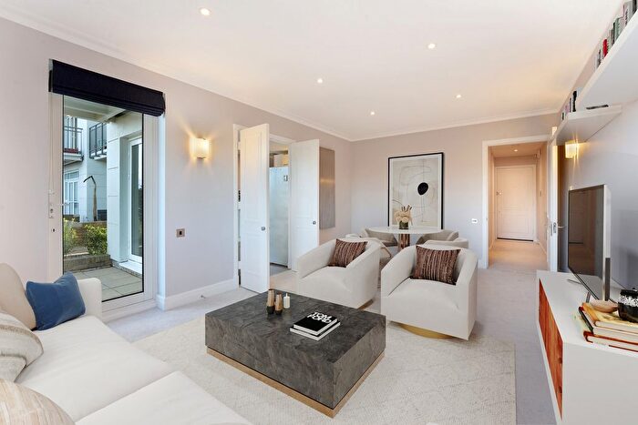 1 Bedroom Flat For Sale In Point Pleasant, London, SW18