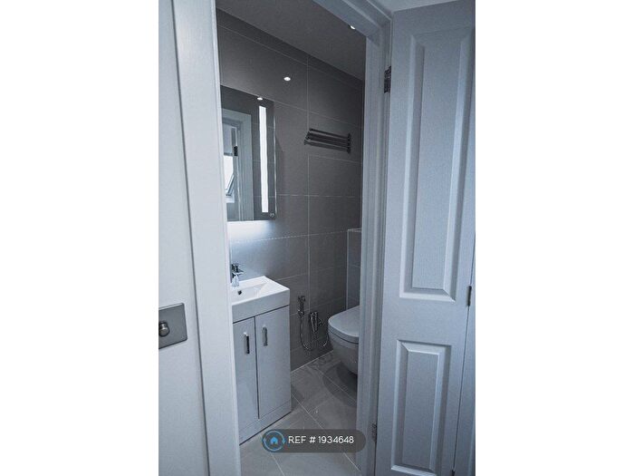 1 Bedroom Semi-Detached House To Rent In St Olave's Walk, London, SW16