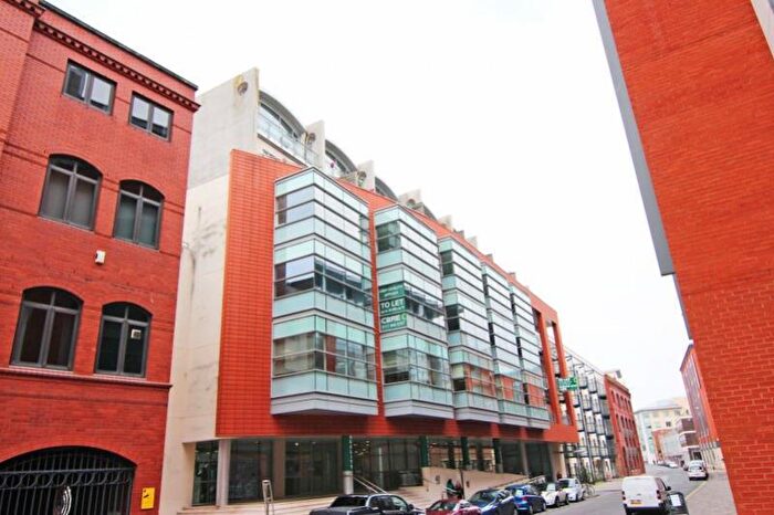 2 Bedroom Apartment To Rent In St. Thomas Street, Redcliffe, Bristol, BS1