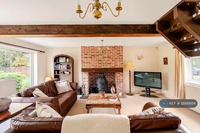 1 Bedroom Semi-Detached House To Rent In Church Road, Colchester, CO4