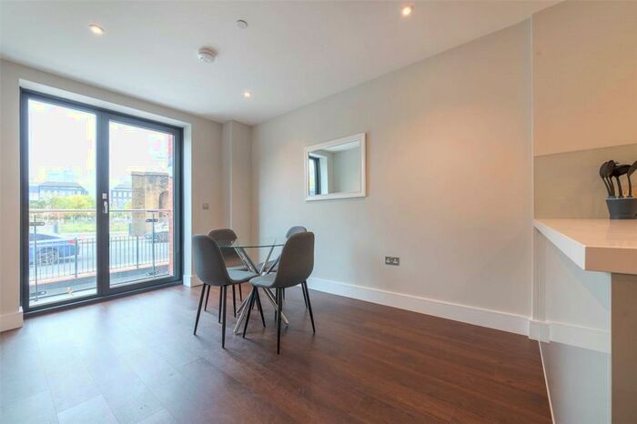 2 Bedroom Apartment To Rent In Leamouth Road, Orchard Wharf, London, E14