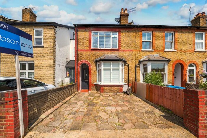 4 Bedroom End Of Terrace House To Rent In Gibbon Road, Kingston Upon Thames, KT2