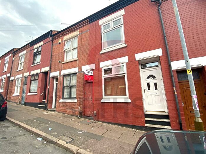 3 Bedroom Terraced House To Rent In Matlock Street, Highfields, LE2