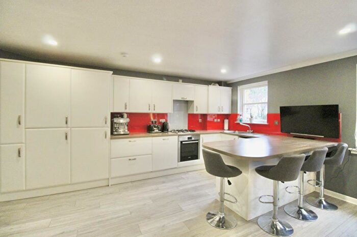 3 Bedroom Flat To Rent In Millside Road, Peterculter, AB14