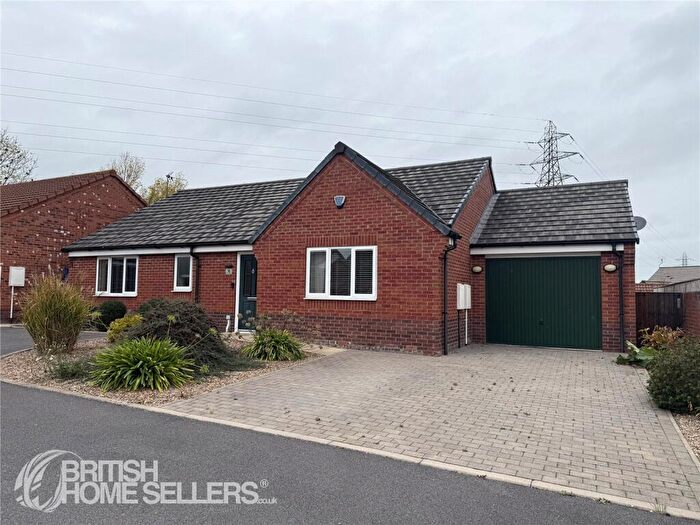 3 Bedroom Bungalow For Sale In Traversgate, Calow, Chesterfield, Derbyshire, S44
